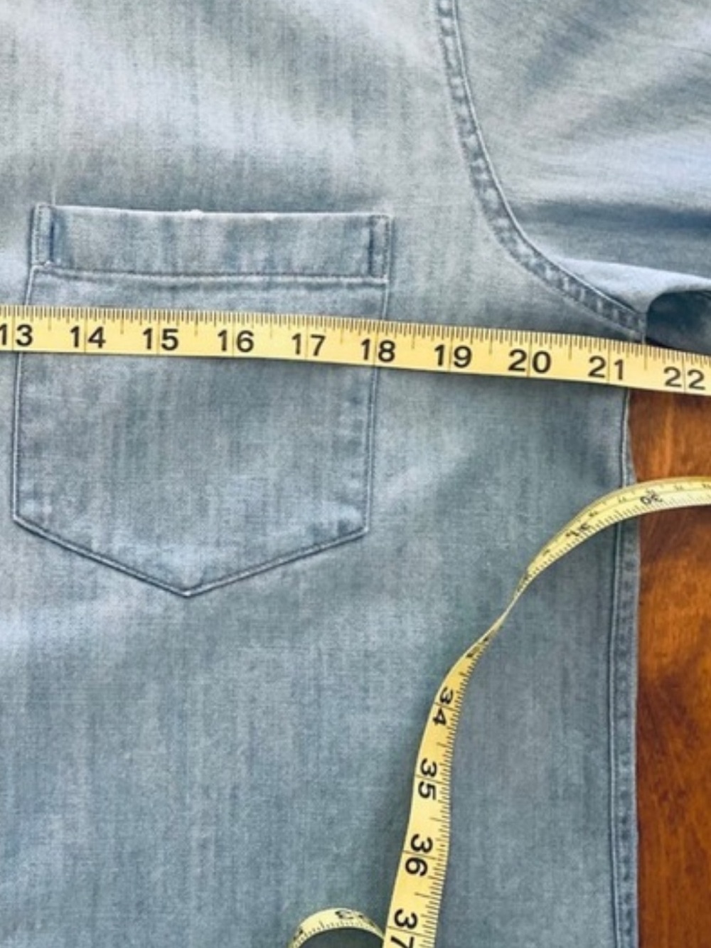 Frank & Eileen Rory “Famous Denim” size Medium - Picture 9 of 9
